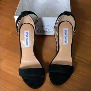 Steve Madden Carson 4 inch black suede heel size 7